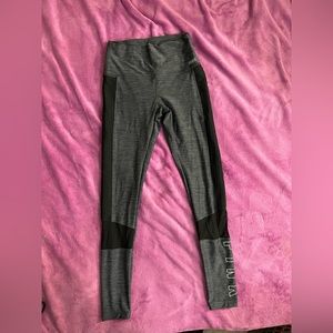 VS Pink leggings
